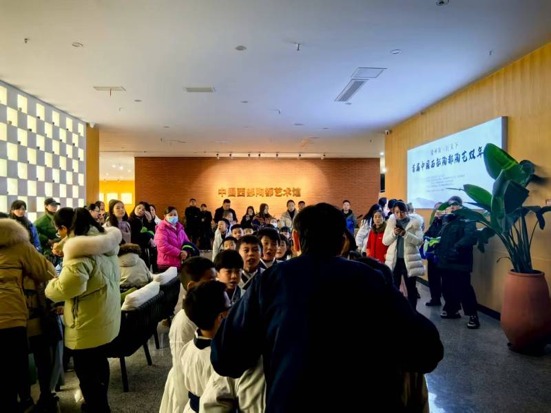 龙南县培训讲座公司如何赋能文旅产业：定制化培训助力产业人才升级